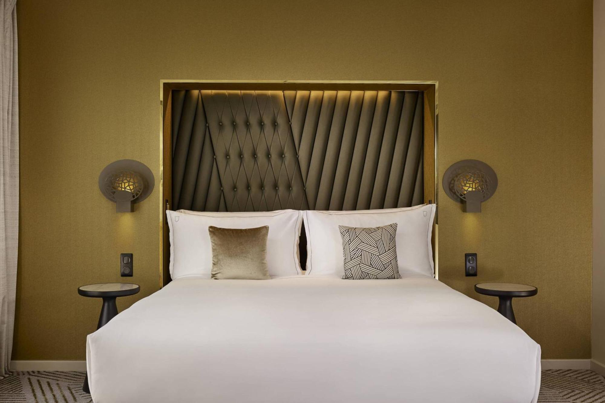 Chambre Lit King-Size Exécutive - Vue sur Cour