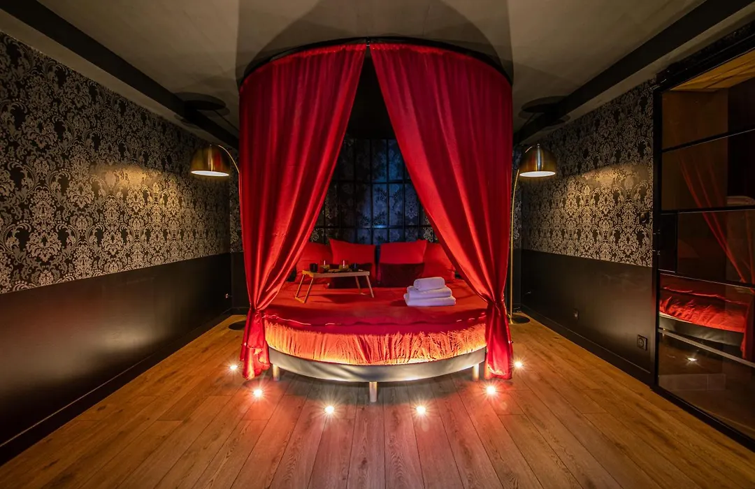 La Parenthèse Numéro 6 - Jacuzzi Reims-1